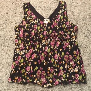 KSL 18W Sleeveless Top!